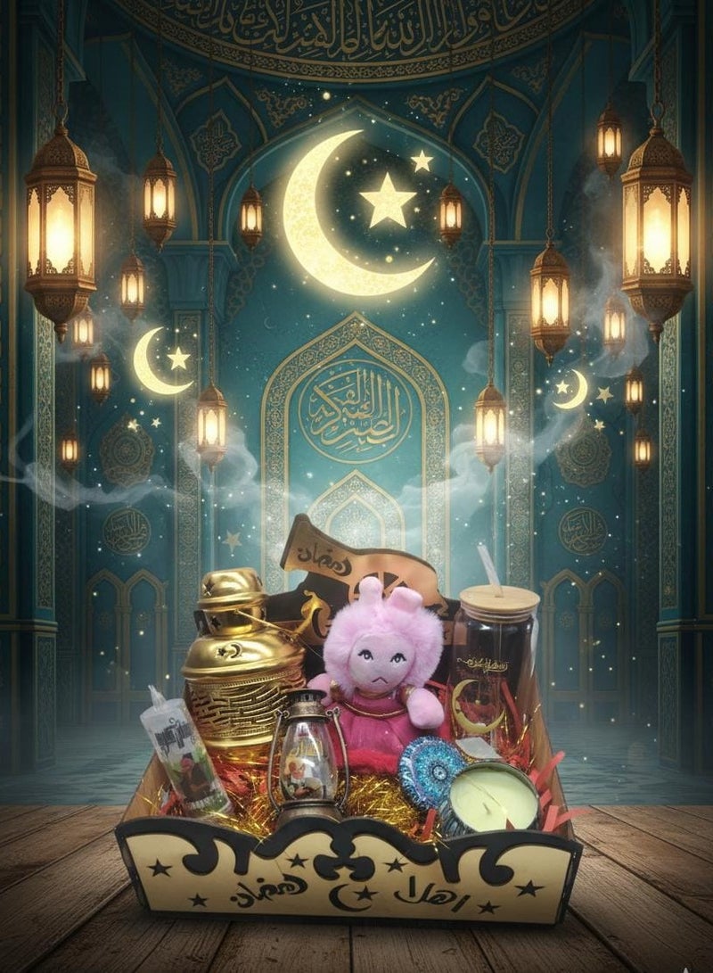 بوكس رمضان كريم + 6 هدايا ( عروسة طمطم + مج كوب بالشاليمو + شمعة معطرة فواحة + شمعة ليد الكتروني + فانوس ذهبي 23 سم  + فانوس صغير عليقة 10 سم ) - Image 1